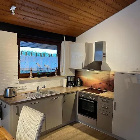 Schwalbennest * Tossens