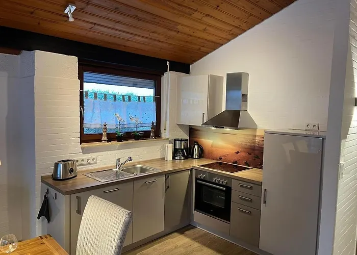 Schwalbennest * Tossens